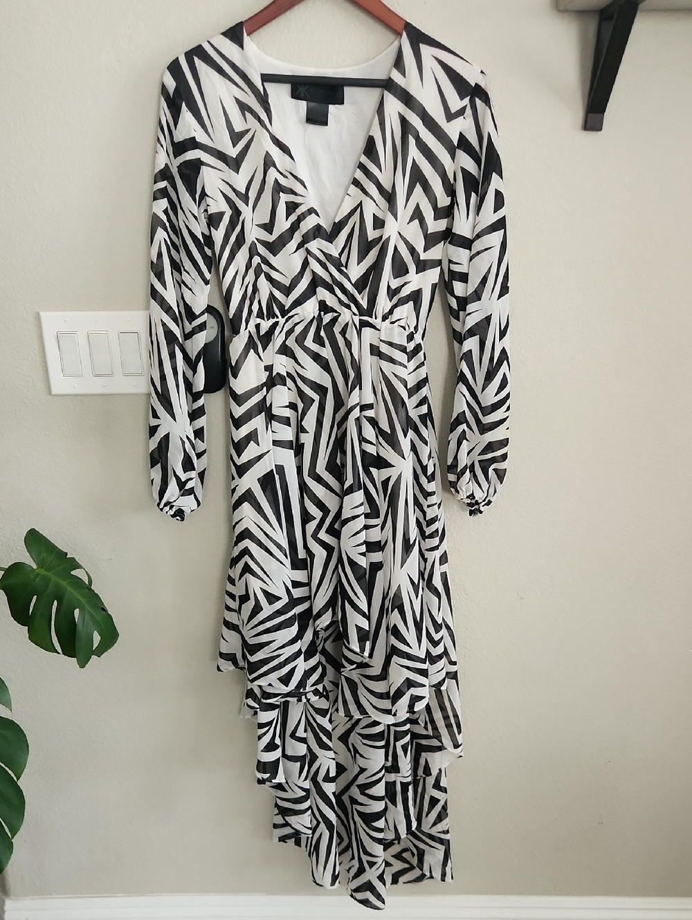 Kim Kardashian Black & White Abstract High-Low Wrap Dress